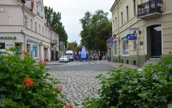 (photo)