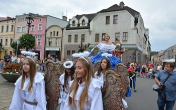  (photo)