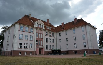 (photo)