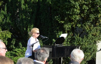 (photo)