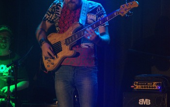 (photo)