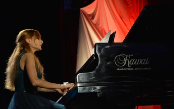  (photo)