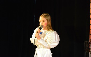  (photo)