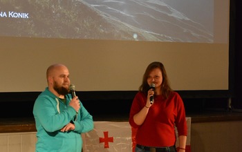  (photo)