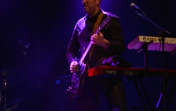 (photo)