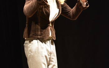  (photo)