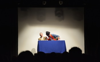  (photo)