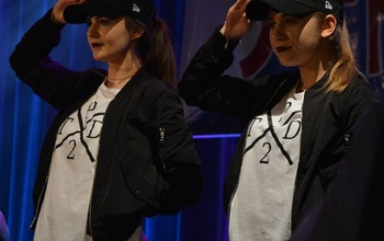  (photo)