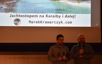  (photo)