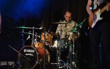  (photo)