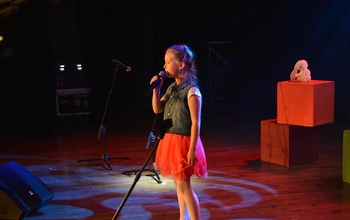 (photo)