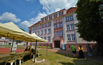  (photo)