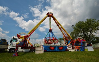  (photo)