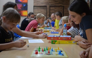  (photo)
