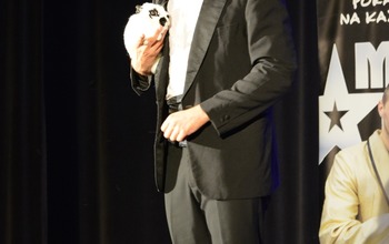  (photo)