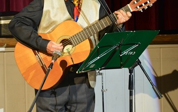  (photo)