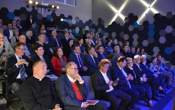 (photo)