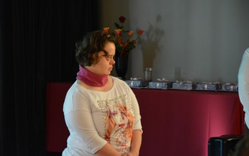  (photo)