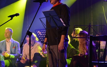 (photo)