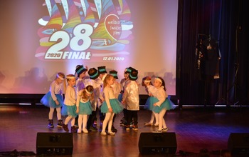  (photo)