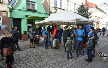  (photo)