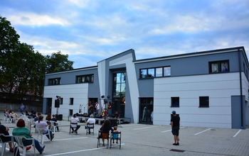 (photo)