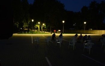  (photo)