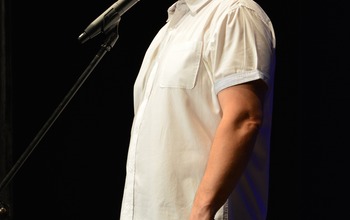  (photo)