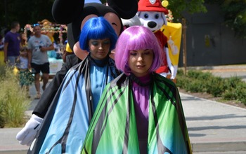  (photo)