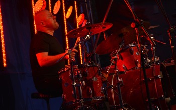  (photo)