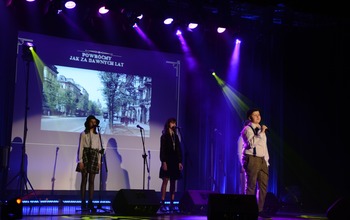 (photo)