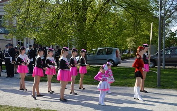  (photo)