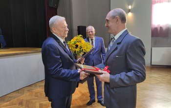 (photo)