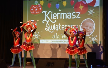  (photo)