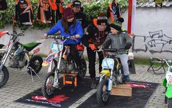 (photo)