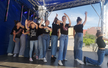 (photo)