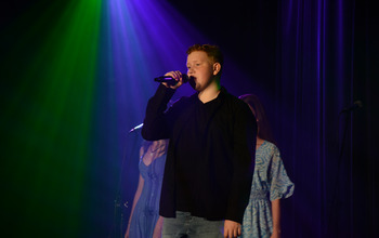 (photo)