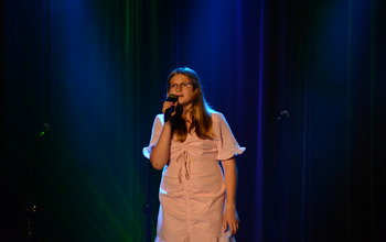(photo)