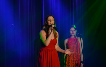 (photo)