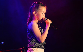 (photo)