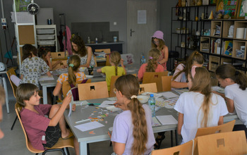  (photo)