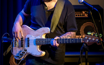  (photo)