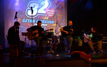 (photo)