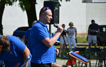 (photo)