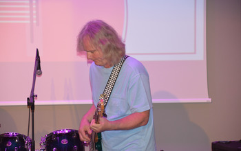 (photo)