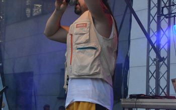 (photo)