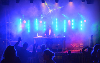 (photo)