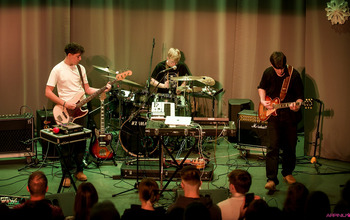 (photo)