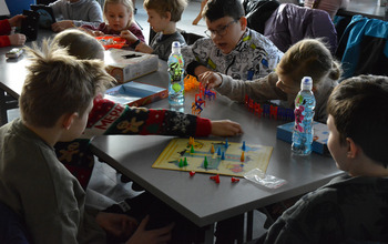  (photo)