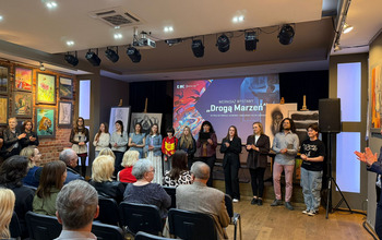 (photo)
